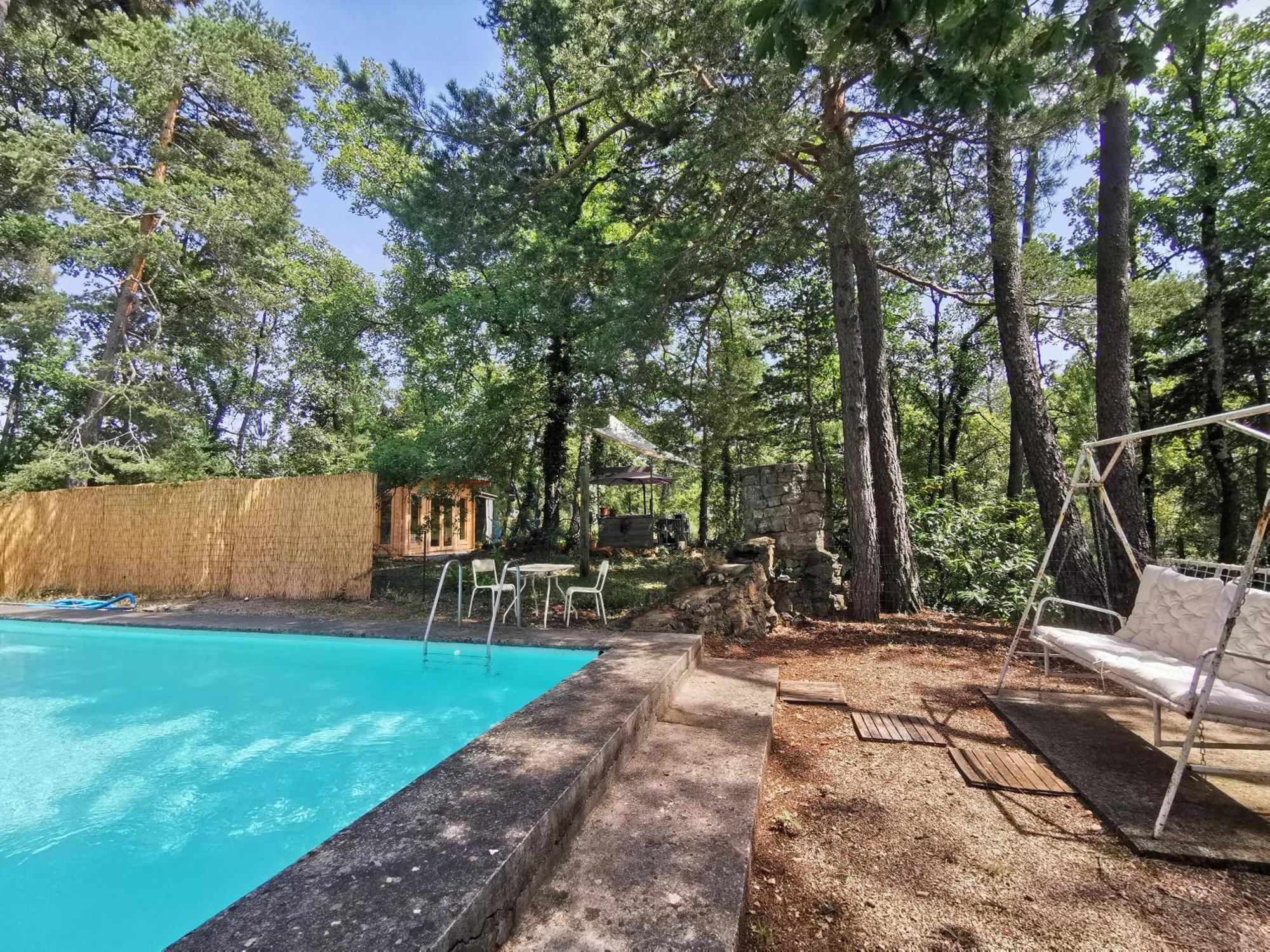 Cabanon Dans Un Ecrin De Verdure Callian  Exterior foto